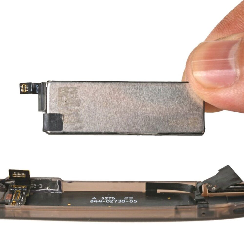 Meta Ray-Ban Display Repairablity is Predictably Bad, But Less Than You Might Think