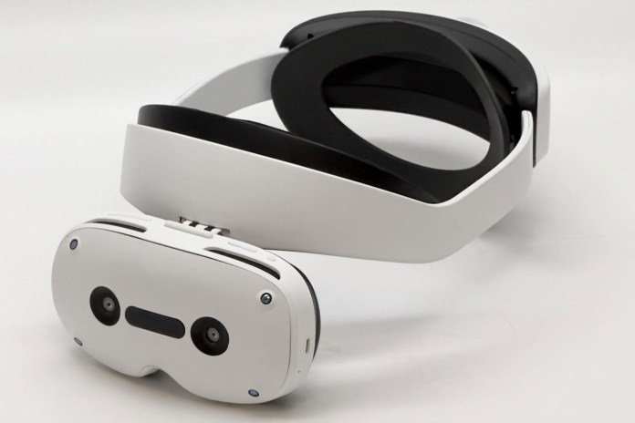 EssilorLuxottica Acquires French XR Startup Lynx, Putting R2 Headset Release in Doubt